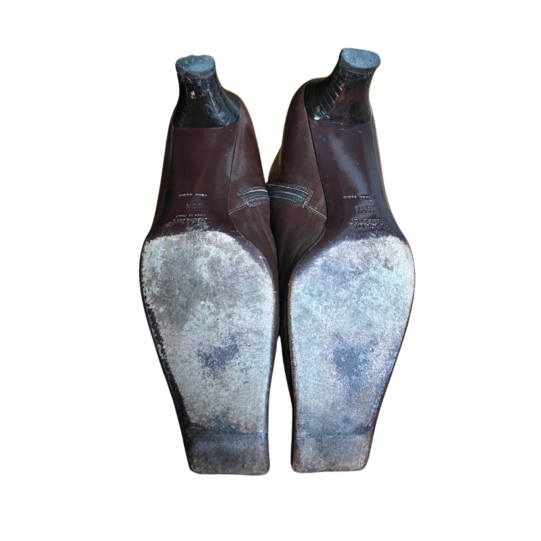 90's Prada Square Toe Boots (39.5)