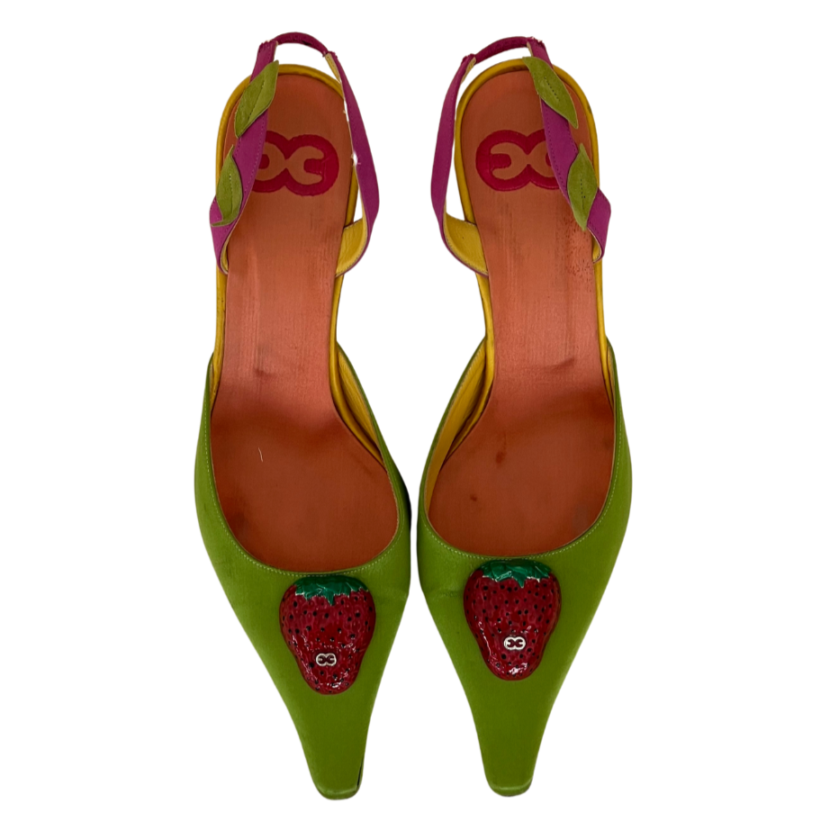 Ultra Rare Escada Strawberry Slingbacks (36.5)