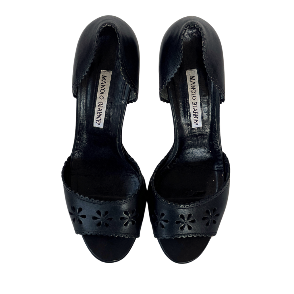 Rare Manolo Blahnik Laser-cut D'orsay Pumps (39)