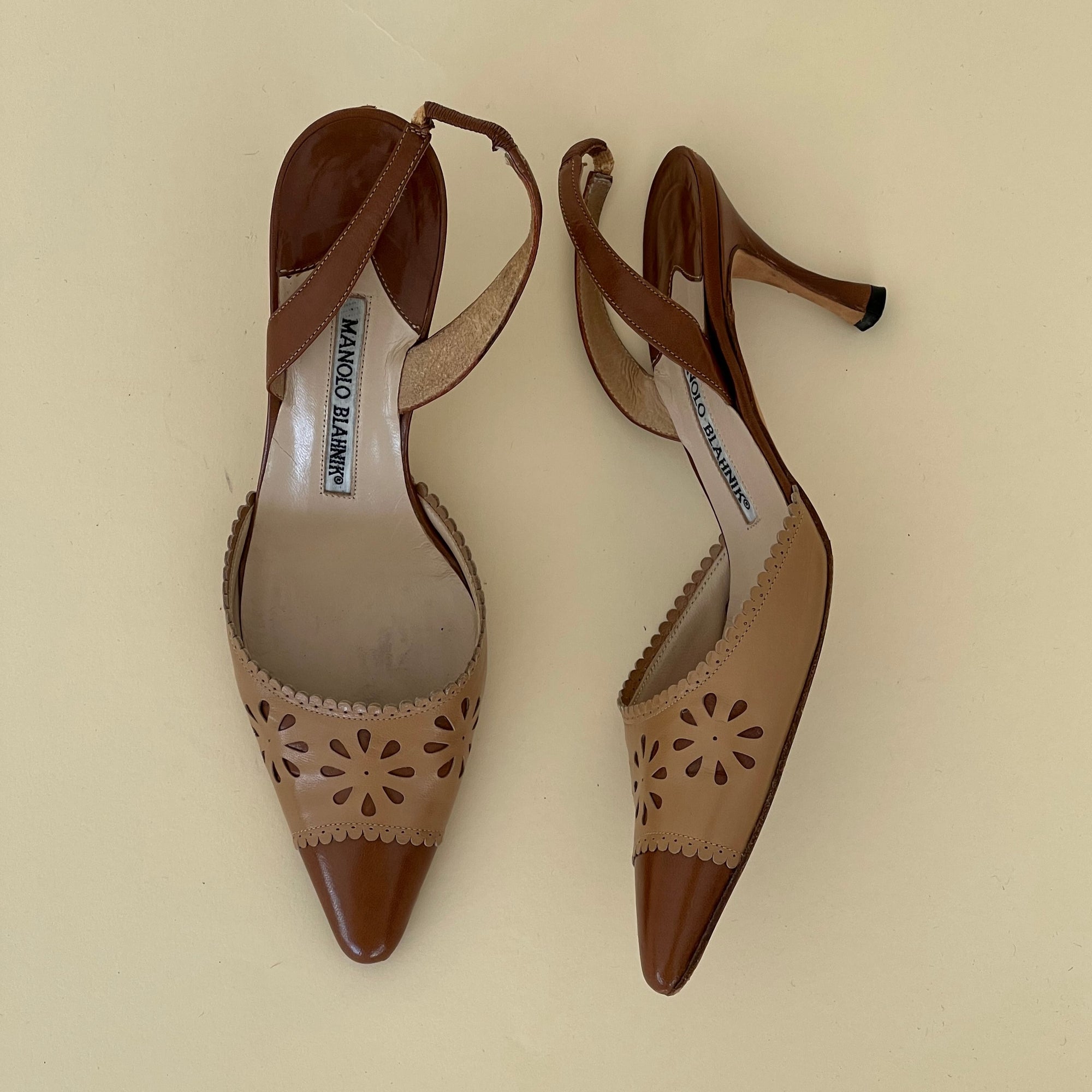 Rare Manolo Blahnik Slingback Heels (35.5)