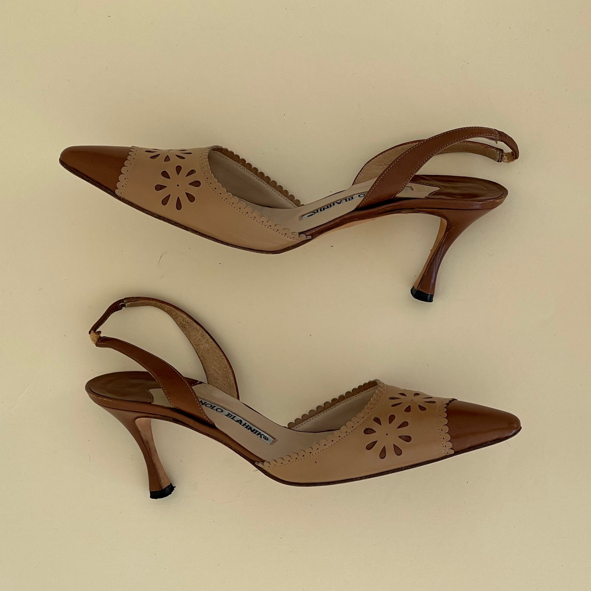Rare Manolo Blahnik Slingback Heels (35.5)