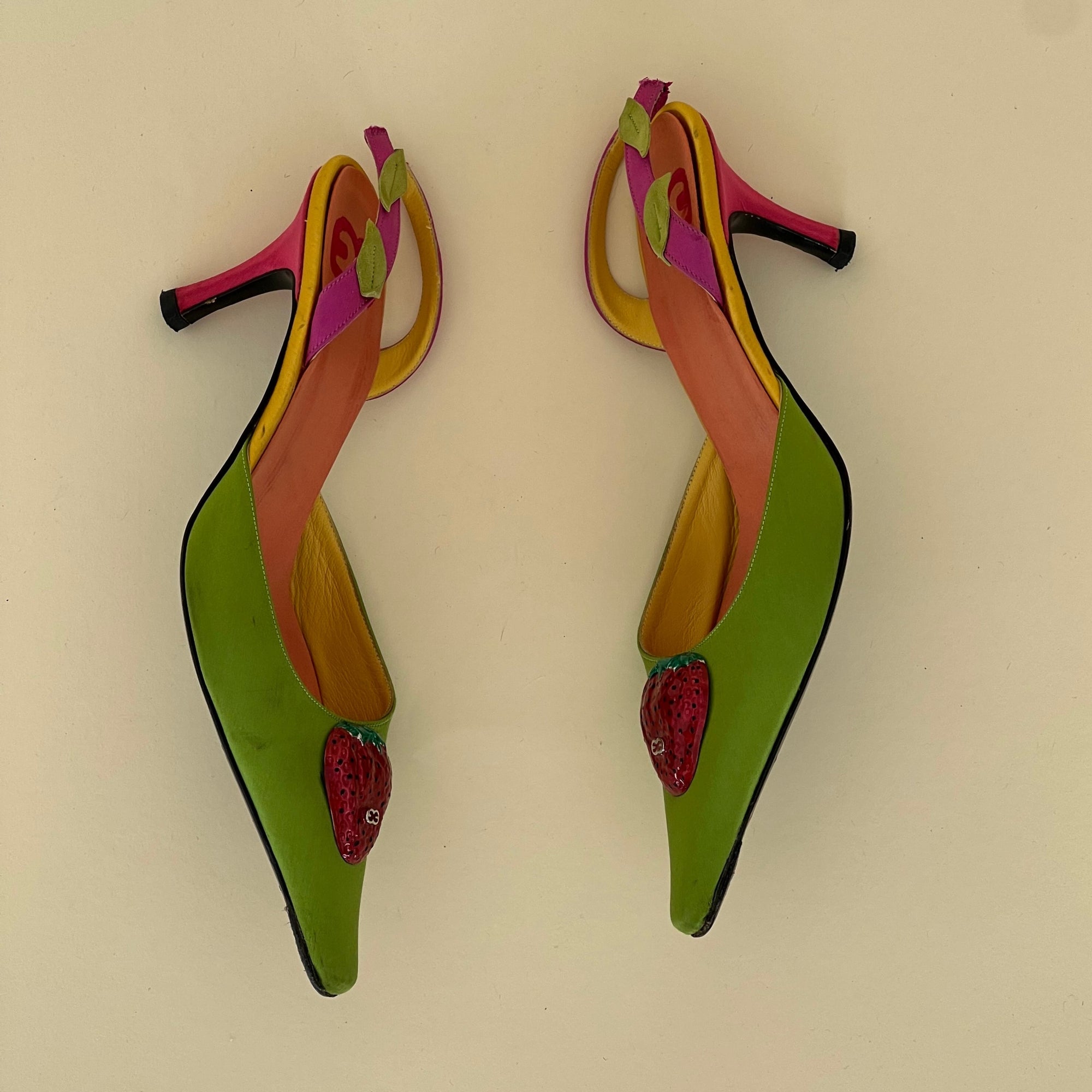 Ultra Rare Escada Strawberry Slingbacks (36.5)