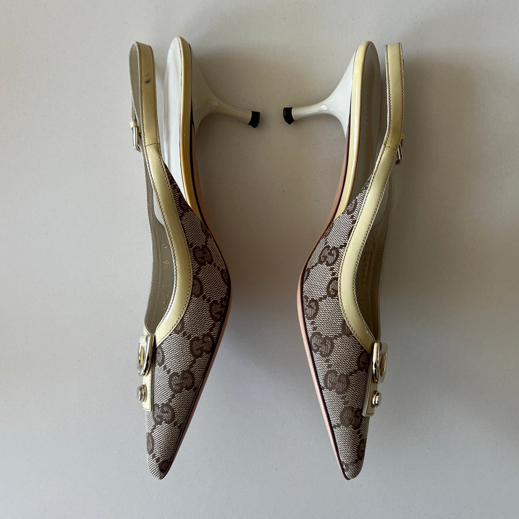 Tom Ford Era Gucci Slingback Heels (36)